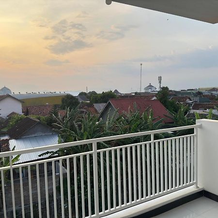 Han Gang Syariah Ponorogo Bagian luar foto